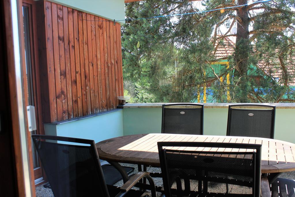Apartmany Riviera 505 Lipno nad Vltavou Exterior photo
